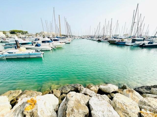 Gatu Sherry, Junto Puerto Deportivo Y Playa " Preferente Mayores De 25 Anos Y Familias " El Puerto de Santa María Eksteriør billede